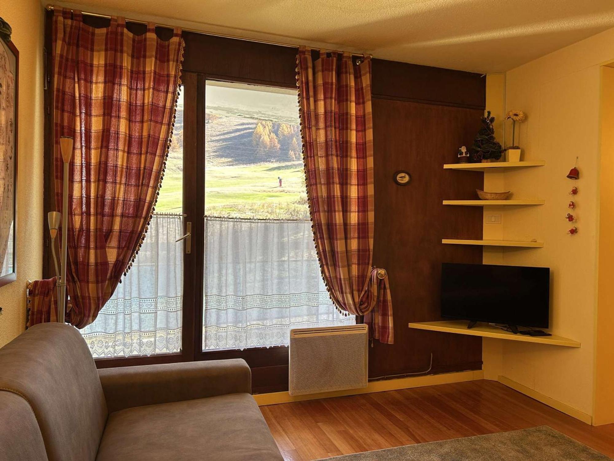 Appartement Skis Aux Pieds, 6 Pers Avec Parking, Montgenevre - Fr-1-330D-7 Exteriör bild
